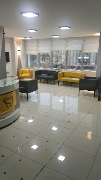 Çene Cerrahisi Uzmanı Çene Cerrahisi Uzmanı Gönül Koç