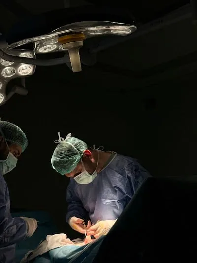 Dr chir. Tuğrul Türker