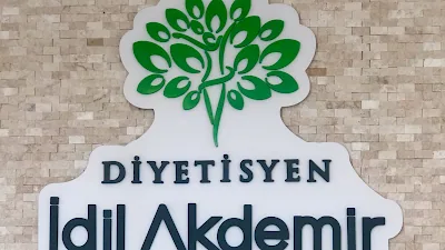 Dietetyk İdil Akdemir