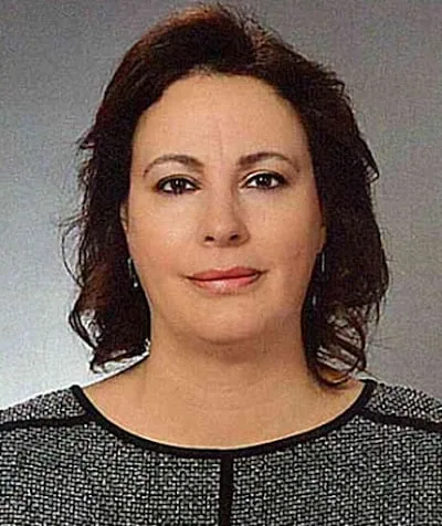 پروفسور İdil Yenicesu