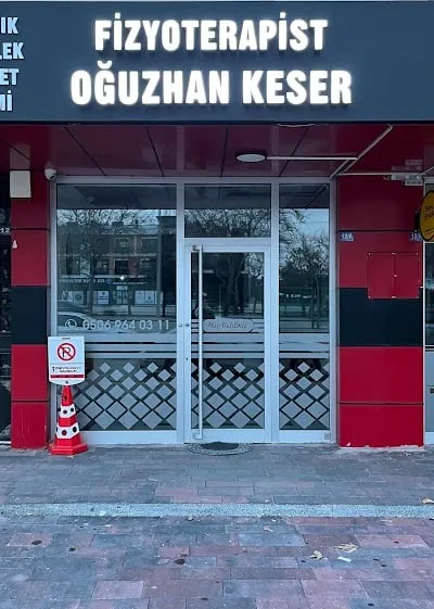 Fisioterapista Oğuzhan Keser
