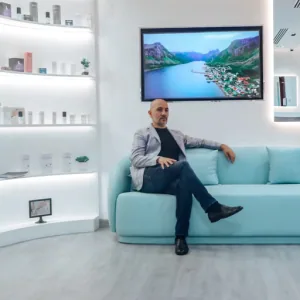 Dr. Omar Al Khalili