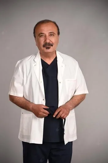 Dr. med. Ali Yağcı