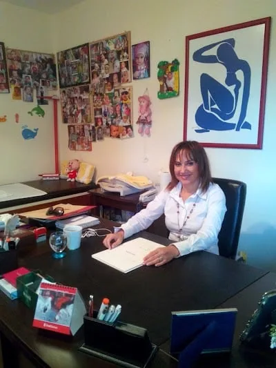 Prof. Esin Koç