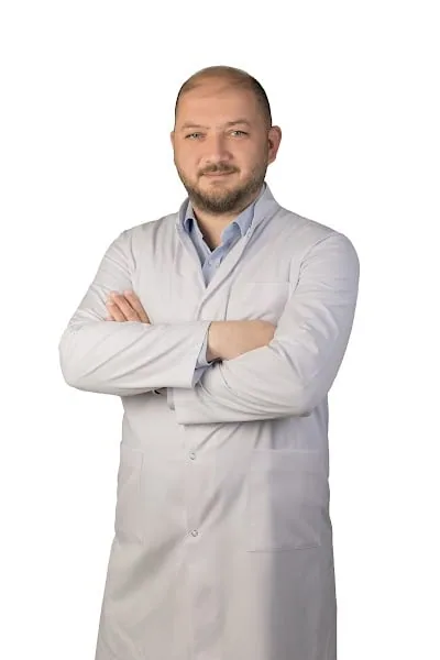د. جراح Nazım Serhat Parlak