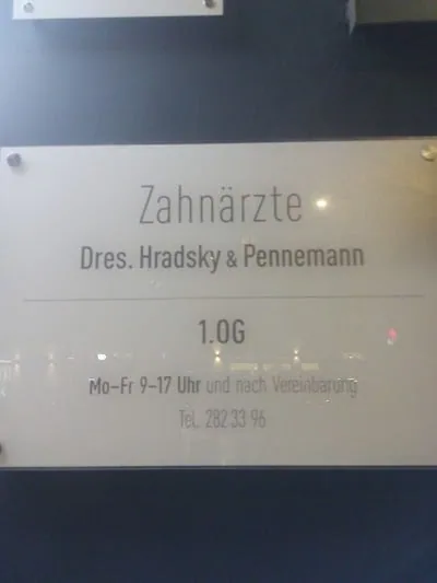 Zahnarztpraxis High Dental Dr. Ivo Hradsky und Kollegen Berlin-Mitte
