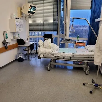Klinik für Anästhesiologie mit Schwerpunkt operative Intensivmedizin